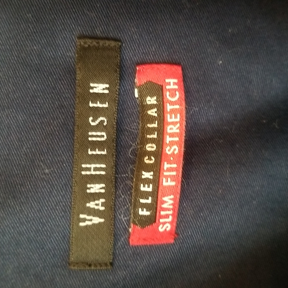 2 for $20 Blue Van Heusen Long Sleeve Button Up Shirt - Picture 3 of 3